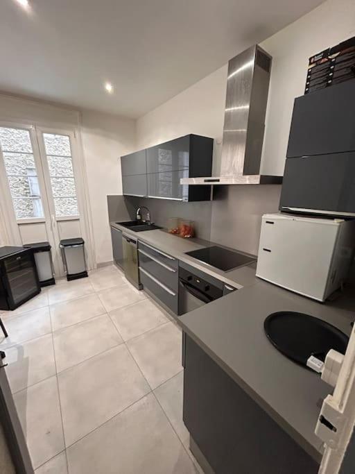 Ferienwohnung * Le Cathedrale * Reims Exterior foto